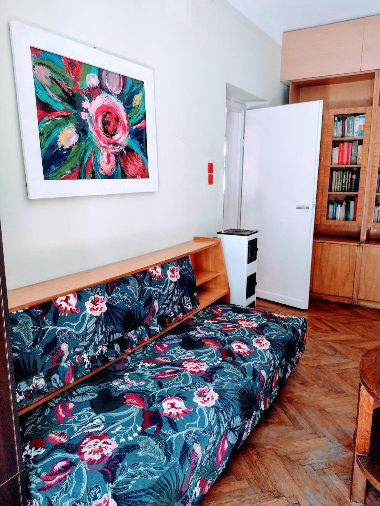 Era Echoes - Preserved Historical Apartment Tirana Kültér fotó