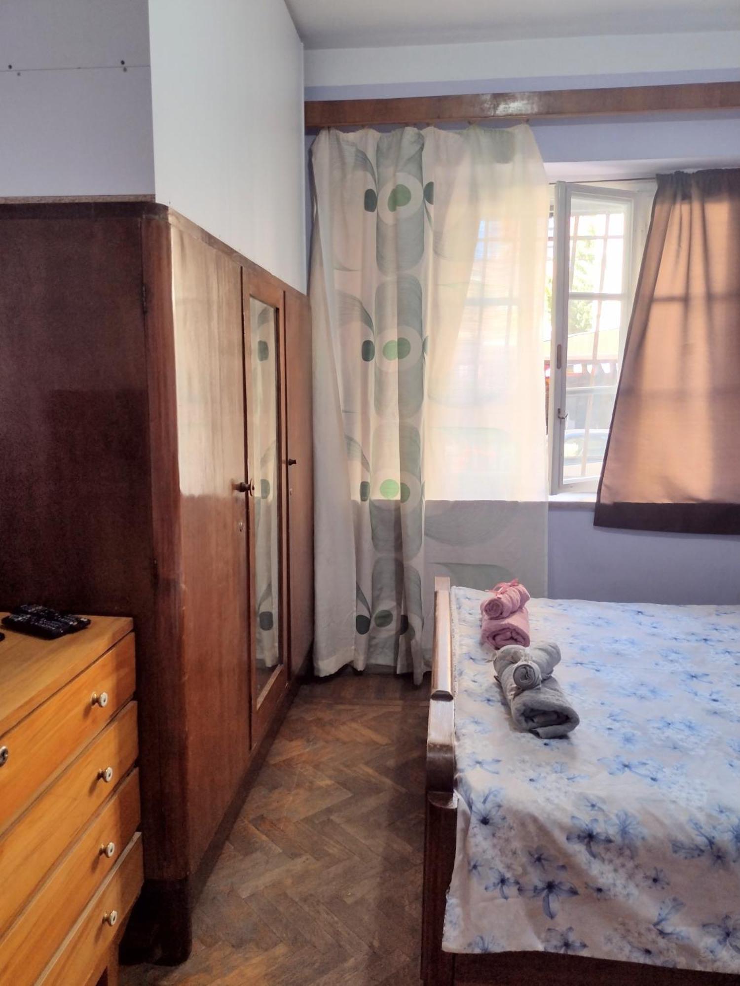 Era Echoes - Preserved Historical Apartment Tirana Kültér fotó